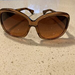 Tod’s ladies sunglass - like new